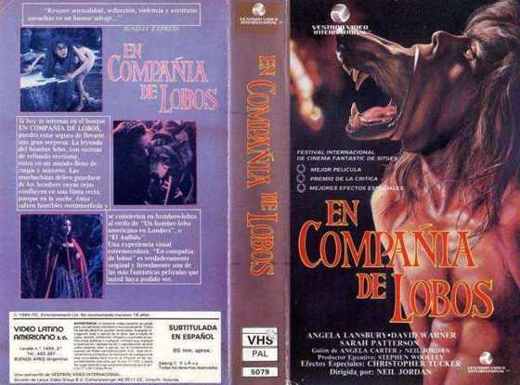 Carátula o foto de En Compañía de Lobos Película